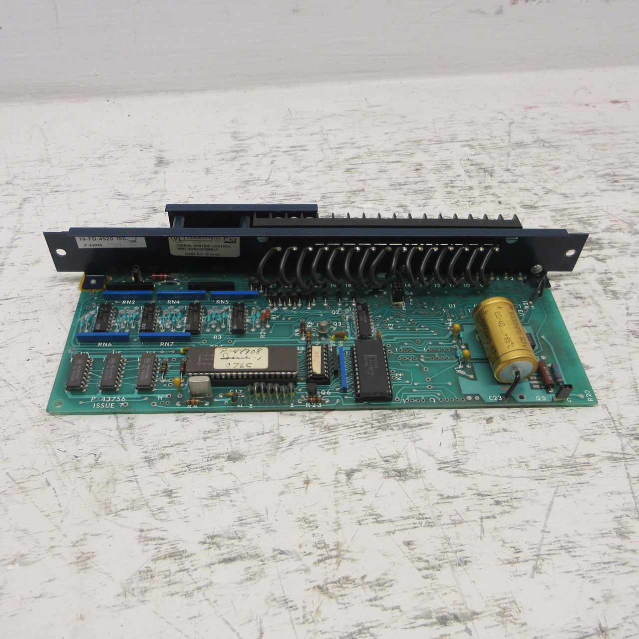 ADT 4520-321 Signal System Control Unit Subassembly 79-FD-4520 ISS. 2 Fire PLC (AH1160-2)