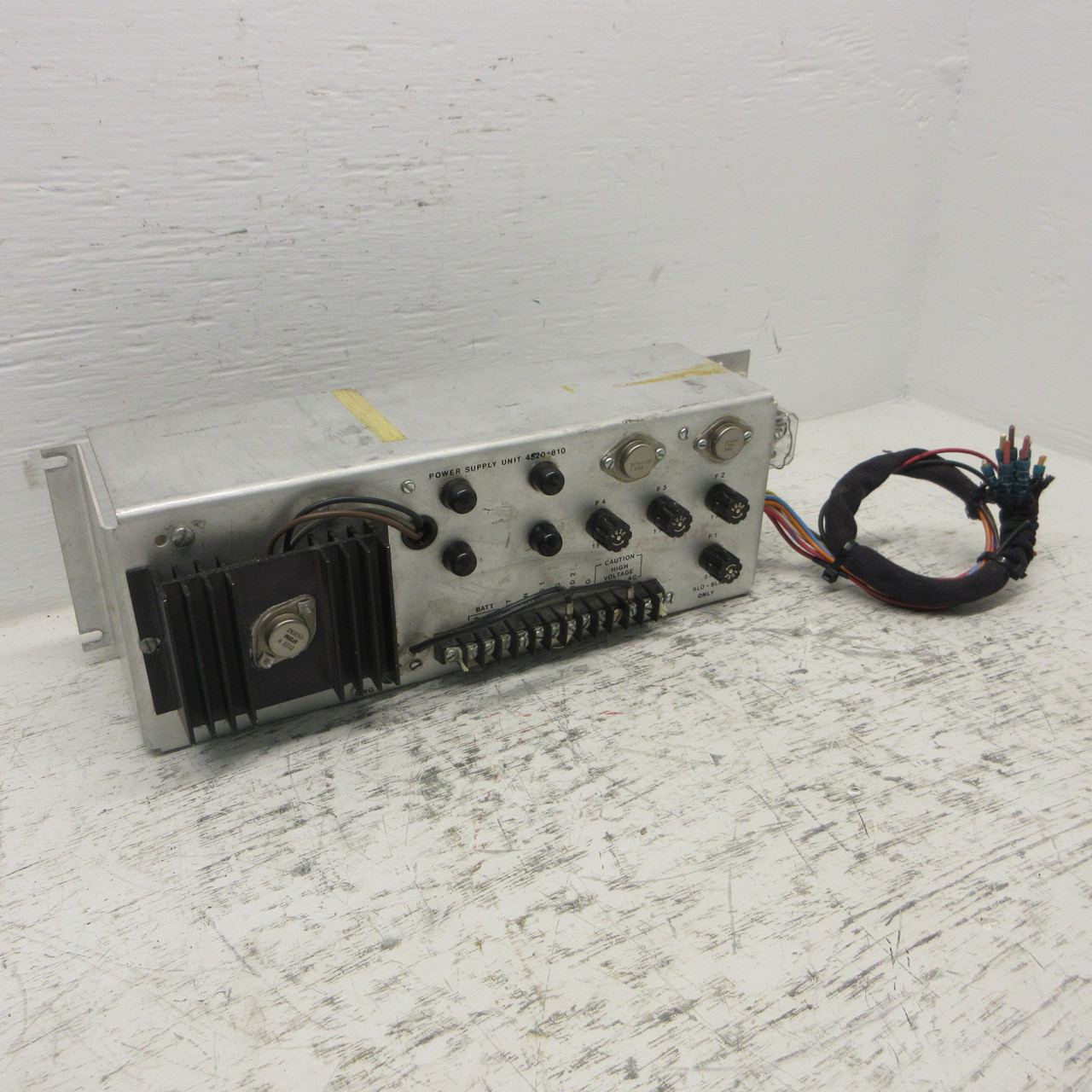 ADT ADT 4520-810 Power Supply Unit For Fire Alarms 22-FD-4520 ISS. 3 R 16207P (AH1163-1)