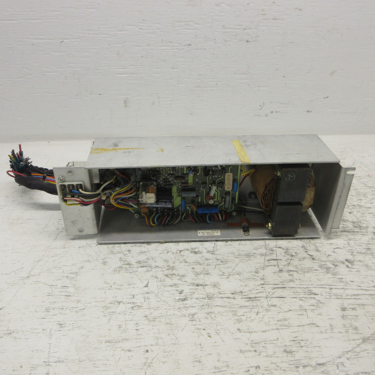 ADT ADT 4520-810 Power Supply Unit For Fire Alarms 22-FD-4520 ISS. 3 R 16207P (AH1163-1)