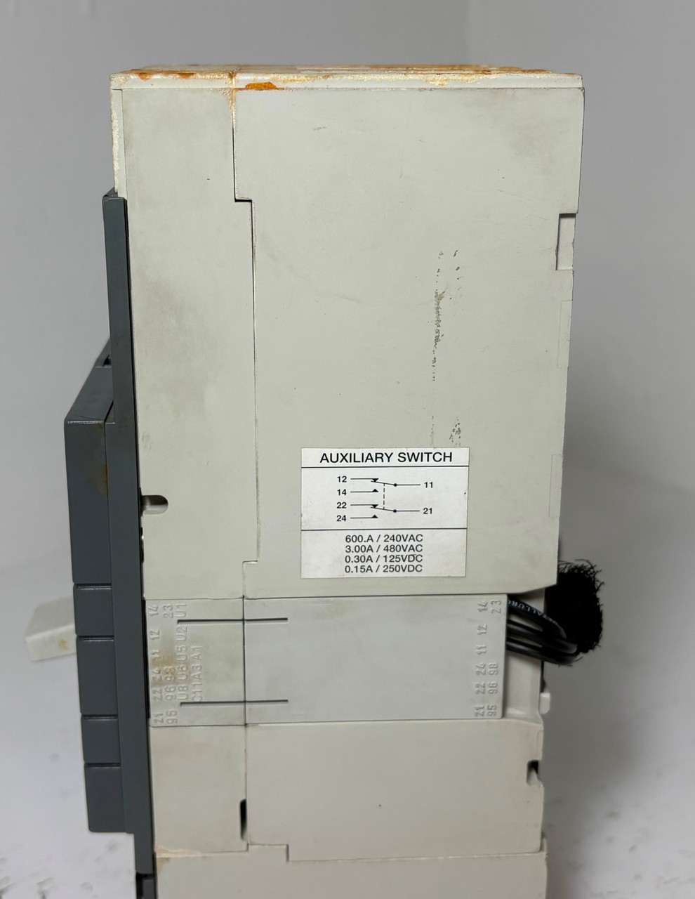 ABB S4N 250A SACE S4 Circuit Breaker 3 Pole w/ Shunt & Aux 600V PR211 250 Amp LI (EM5911-2)