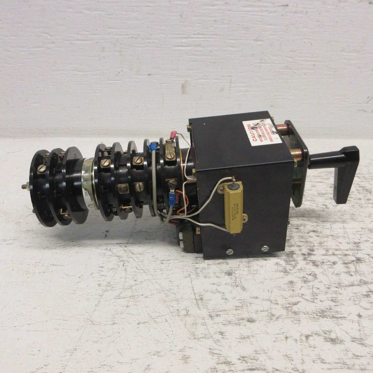 Electroswitch 8858DC Series 24 CSR Rotary Switch Breaker Control 600V 125VDC (AH1181-5)
