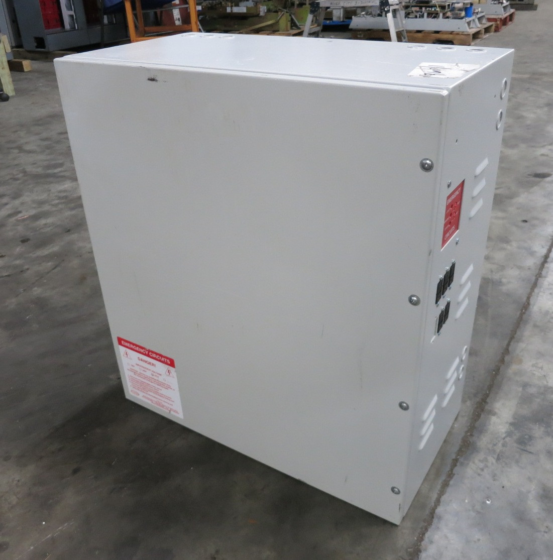 Image of NEW LVS CEPS-A-3000-277V Emergency Lighting Inverter Central Power Source 3000W