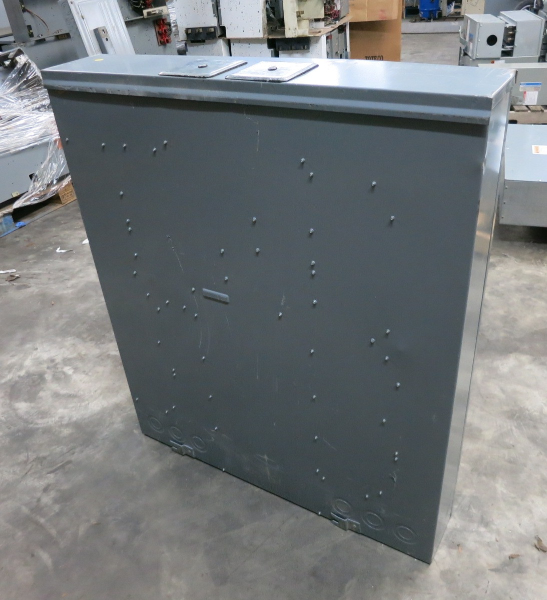 NEW Square D MPR66-125 6 Socket Meter Center 600A Bus 125A 120/240V Meter-Pak (DW8123-1)