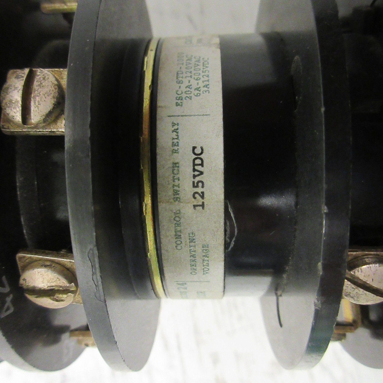 Electroswitch 88PC205LB Series 24 CSR Rotary Switch Breaker Control 600V 125VDC (AH1180-1)