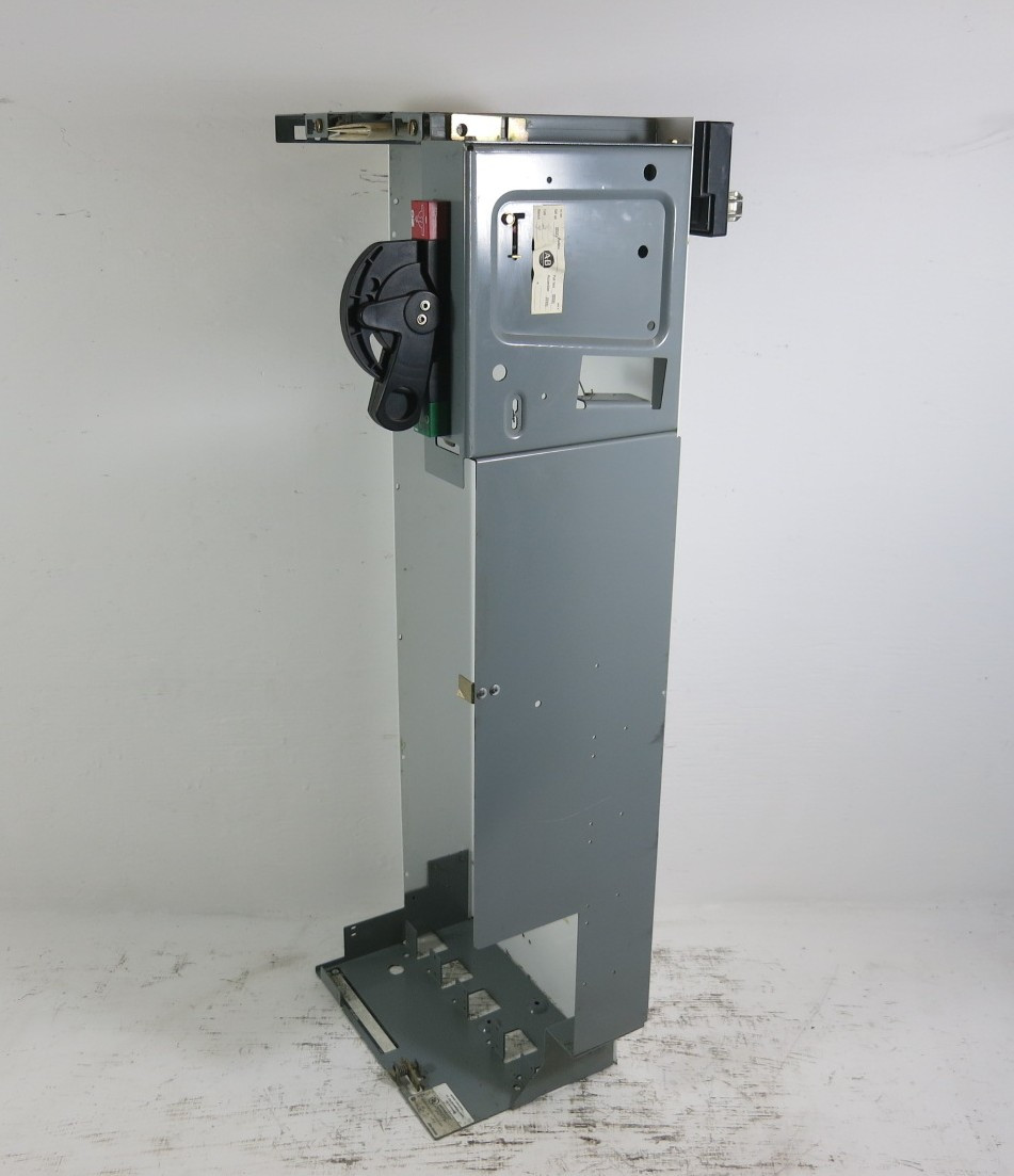 Allen Bradley 2100 Centerline 30A Breaker Feeder 39" MCC Bucket 30 Amp HMCP (BJ1111-4)