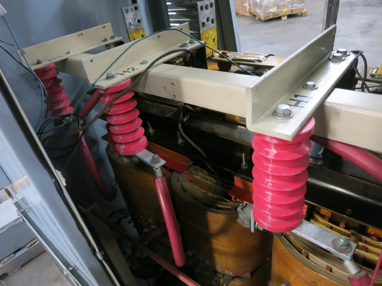 Virginia 225/300 kVA 12470 to 208Y/120 V 3PH Dry Type Transformer 12470V - 208 (DW8133-1)