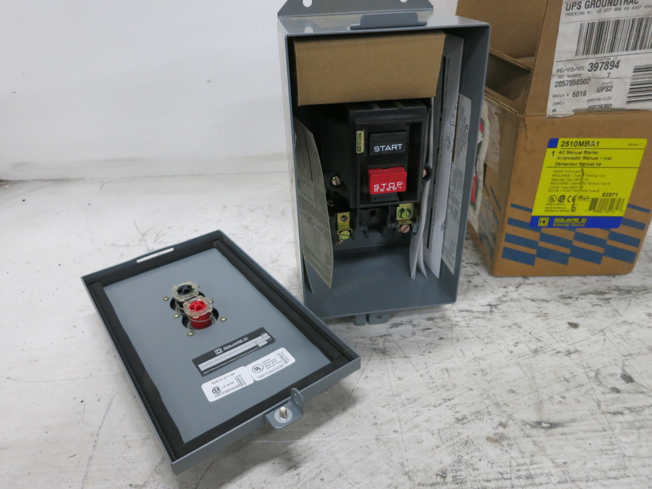 NEW Square D 2510MBA1 Enclosed AC Manual Starter Size M-0 1PH 2510MBO1 Type 12 (DW8140-2)