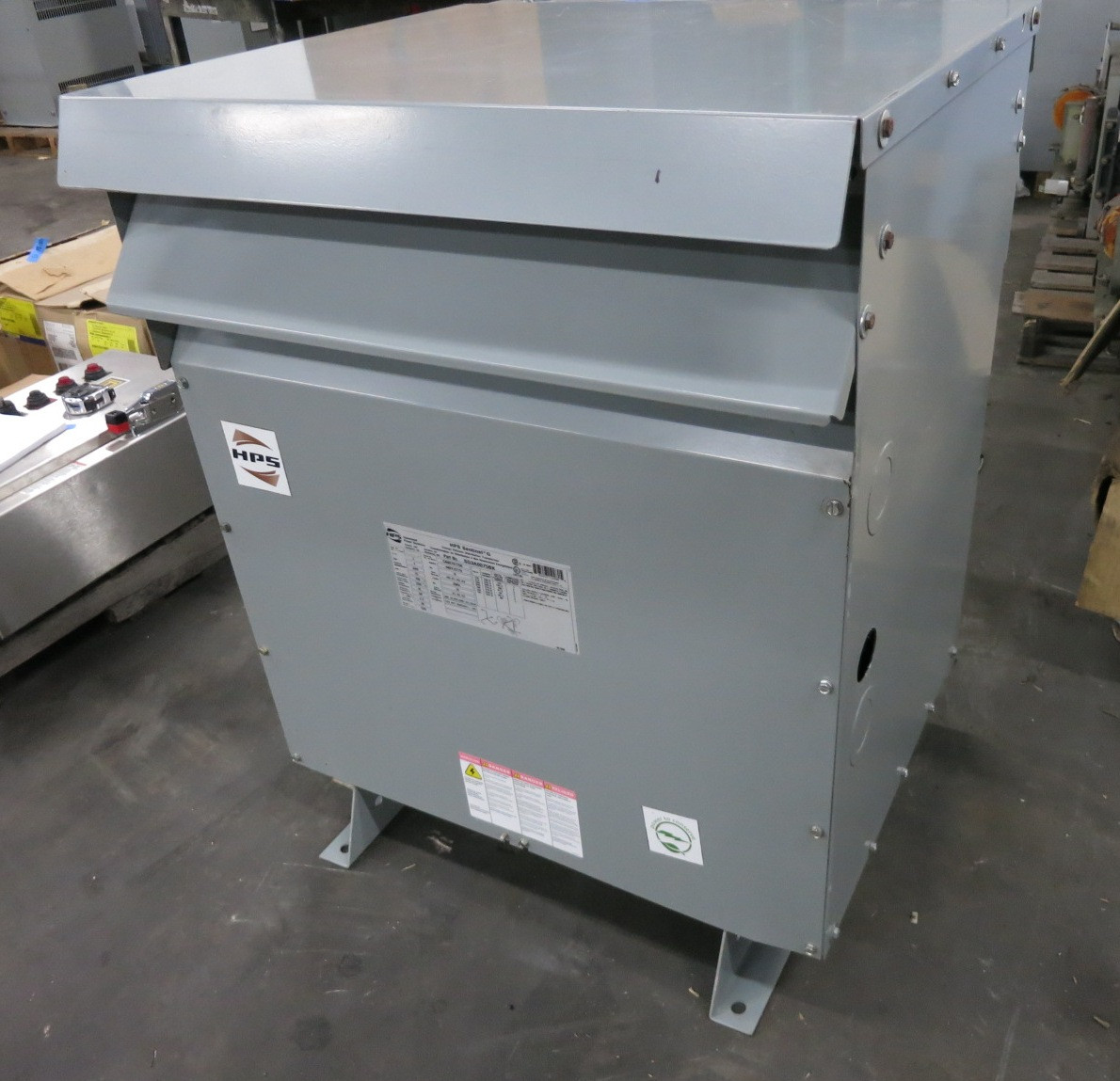 HPS 75 kVA 480Y/277 to 208 Delta V 3PH Transformer SG3A0075BK 480V - 208V 3R (DW8143-1)