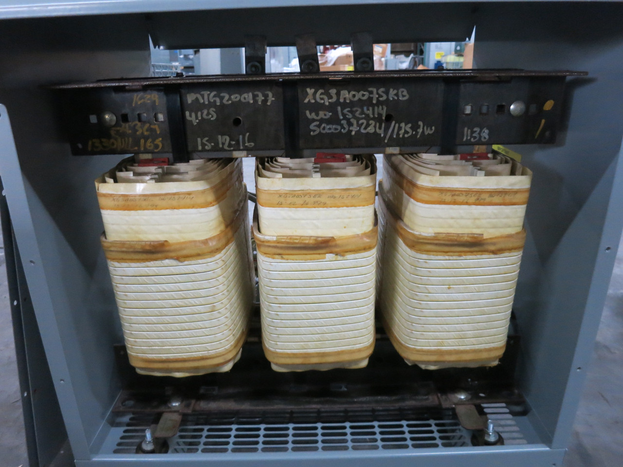 HPS 75 kVA 480Y/277 to 208 Delta V 3PH Transformer SG3A0075BK 480V - 208V 3R (DW8143-1)