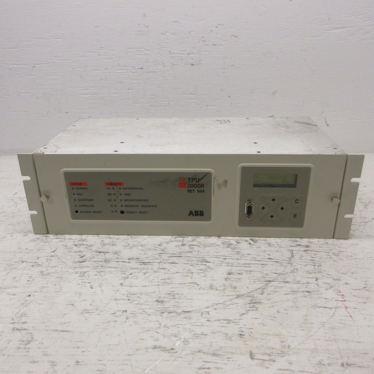 ABB TPU 2000R Transformer Protection System 588V0418-61011 TPU 2000R RET 544 (AH1197-3)