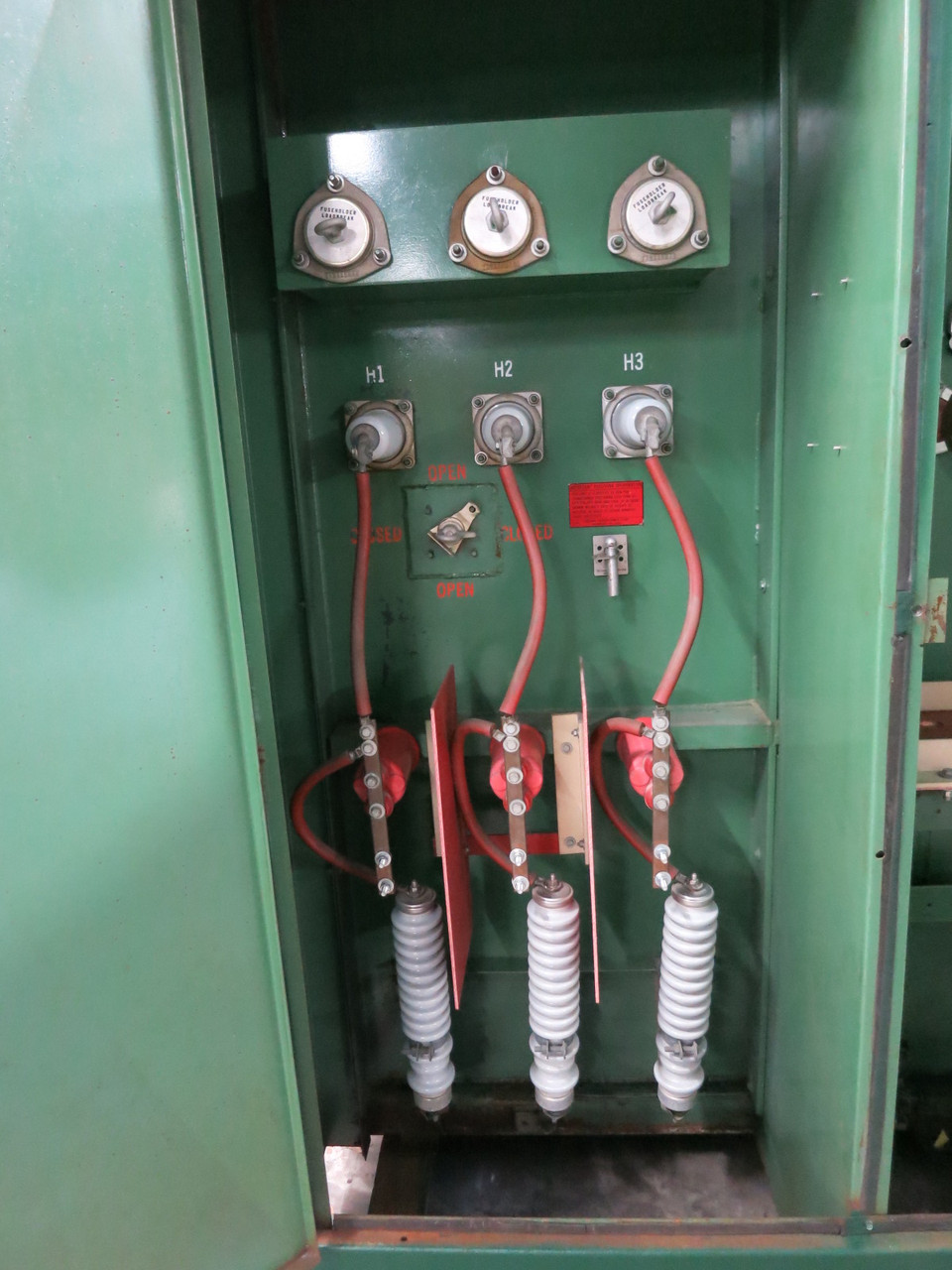Virginia 225 kVA 12470 Delta to 208Y/120 V 3PH Oil Filled Pad Mount Transformer (DW8152-1)