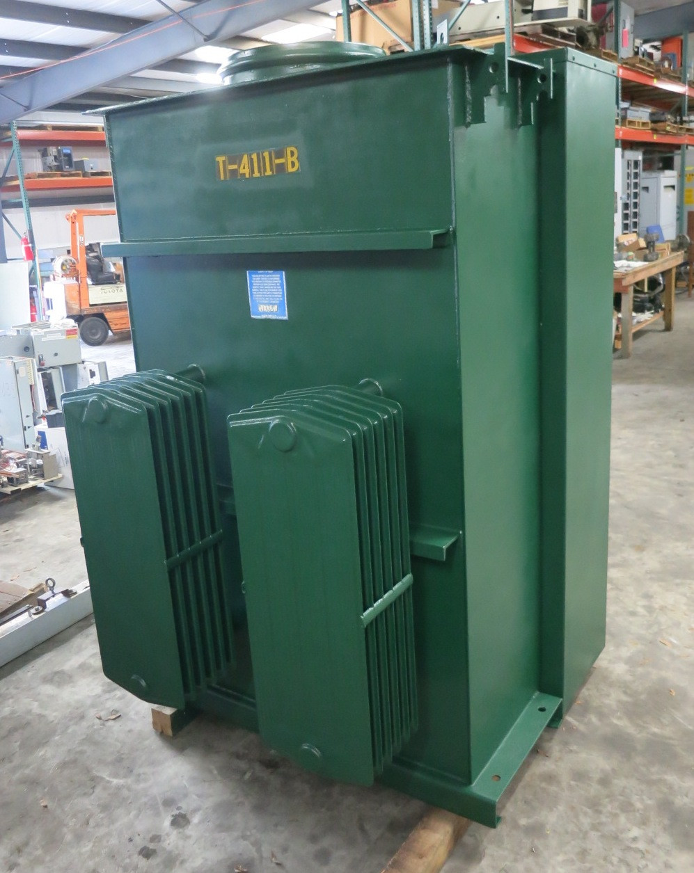 Virginia 225 kVA 12470 Delta to 208Y/120 V 3PH Oil Filled Pad Mount Transformer (DW8152-1)
