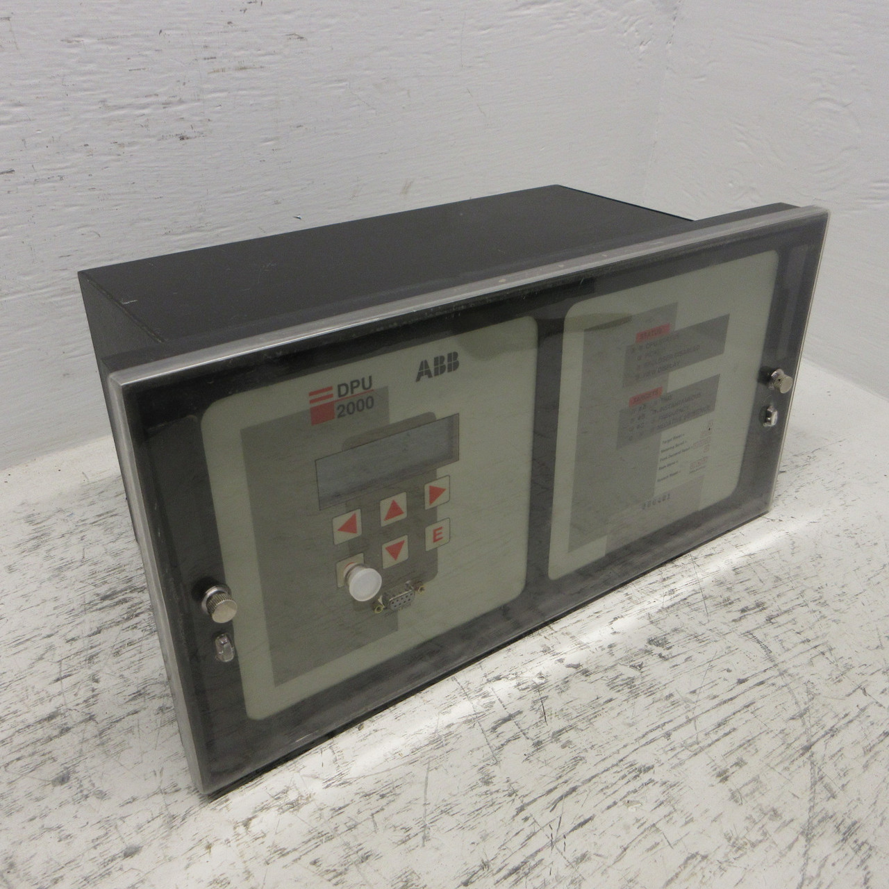 Image of ABB DPU2000 Distribution Protection System 487H0412-61011 1-12A 125VDC DPU-2000