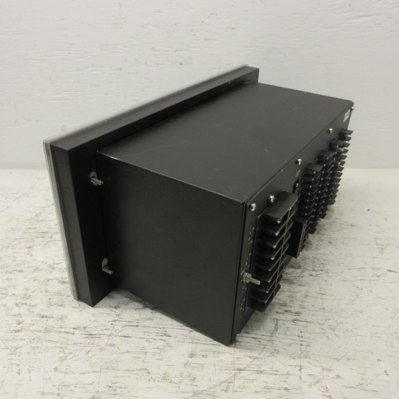 ABB DPU2000 Distribution Protection System 487H0412-61011 1-12A 125VDC DPU-2000 (AH1199-1)