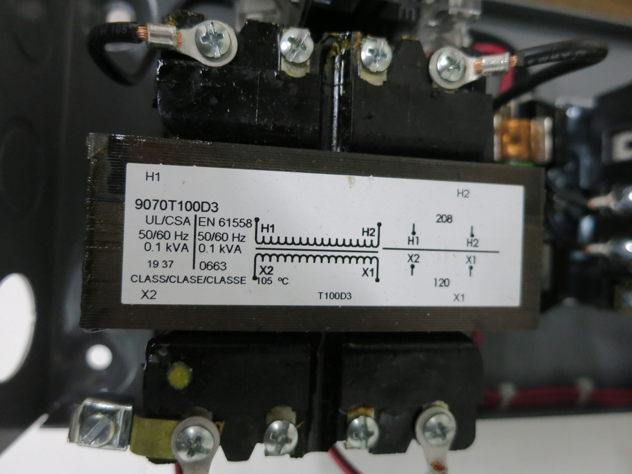 NEW Square D 8536SBO2S Enclosed Size 0 Motor Starter 120V Coil 208V CT 8536SBG2 (DW8159-2)
