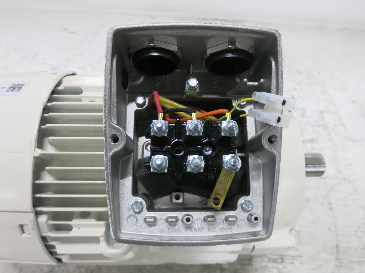 NEW Siemens 1LE10031AC404KF4-Z 1.75 kW AC Motor 400/460V 1AV3104C 2 HP 1170 RPM (DW8157-1)