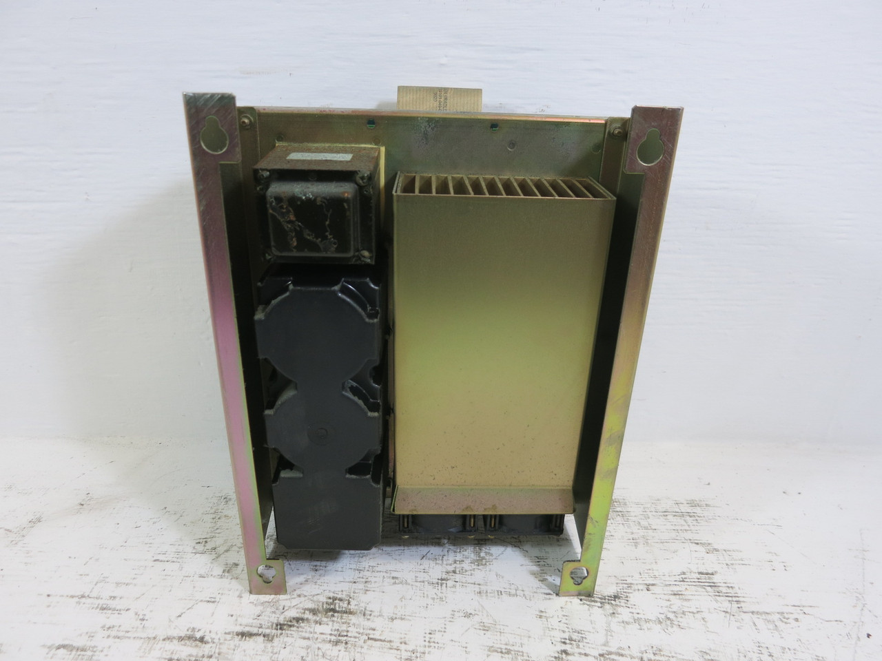 Allen Bradley 1336F-BRF200-AN-EN 20 HP 1336 Plus II AC VS Drive 480V (BJ1113-6)