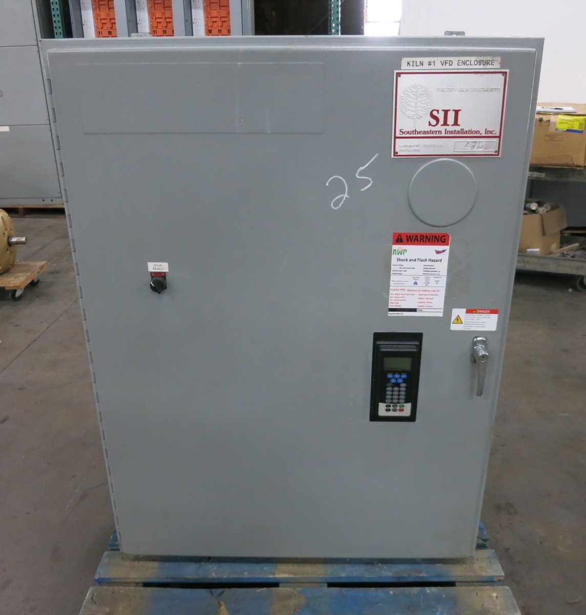 Allen Bradley 20BD096F0ANNAND0 75 HP PowerFlex 700 480V AC VS Drive 96A Ser B (DW8164-1)