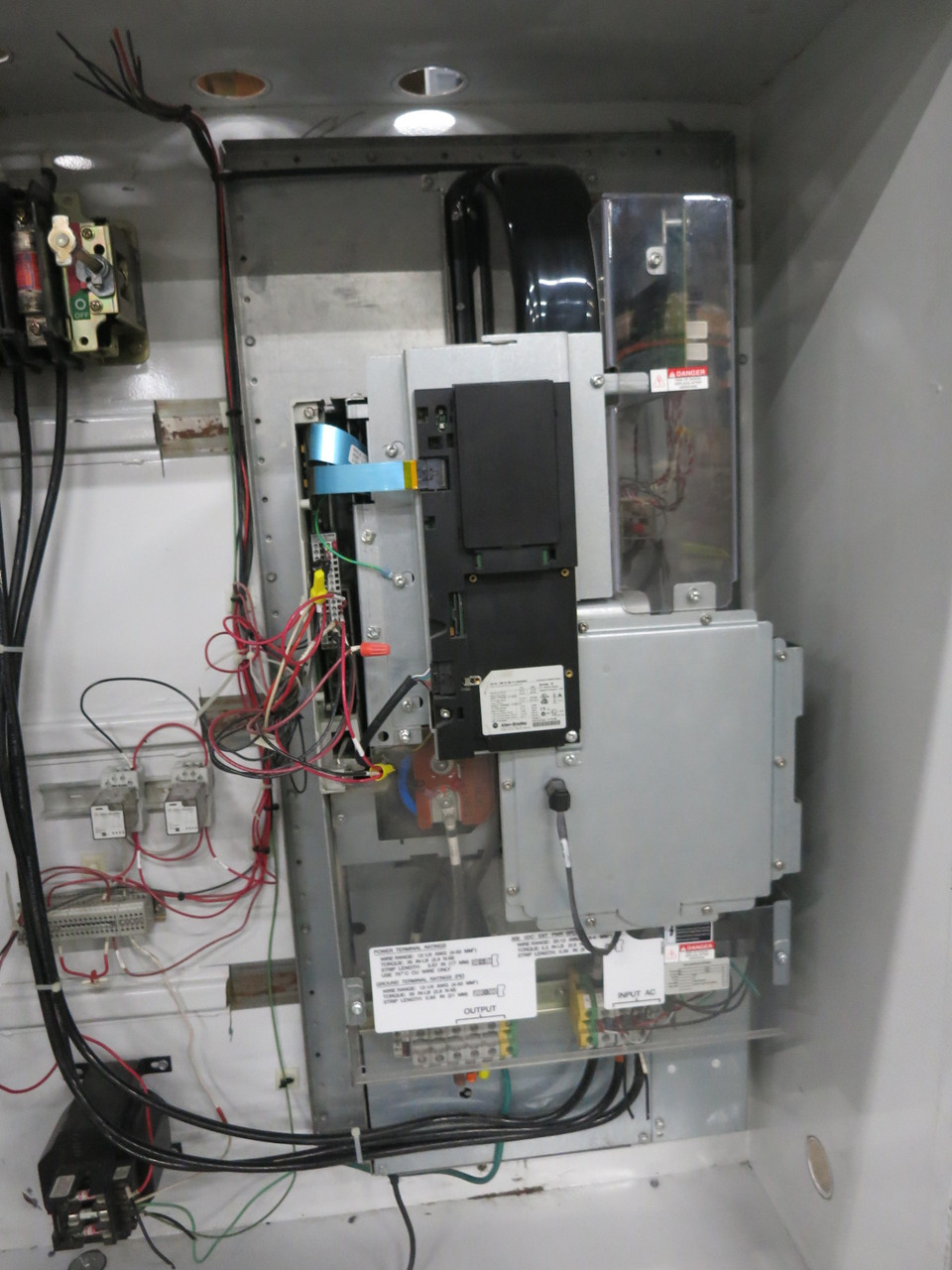 Allen Bradley 20BD096F0ANNAND0 75 HP PowerFlex 700 480V AC VS Drive 96A Ser B (DW8164-1)