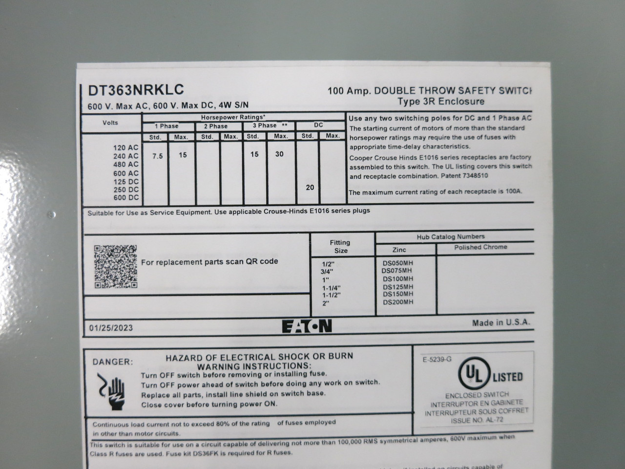NEW Eaton DT363NRKLC 100A 600V Fusible Double Throw Manual Transfer Switch 3R (DW8168-2)