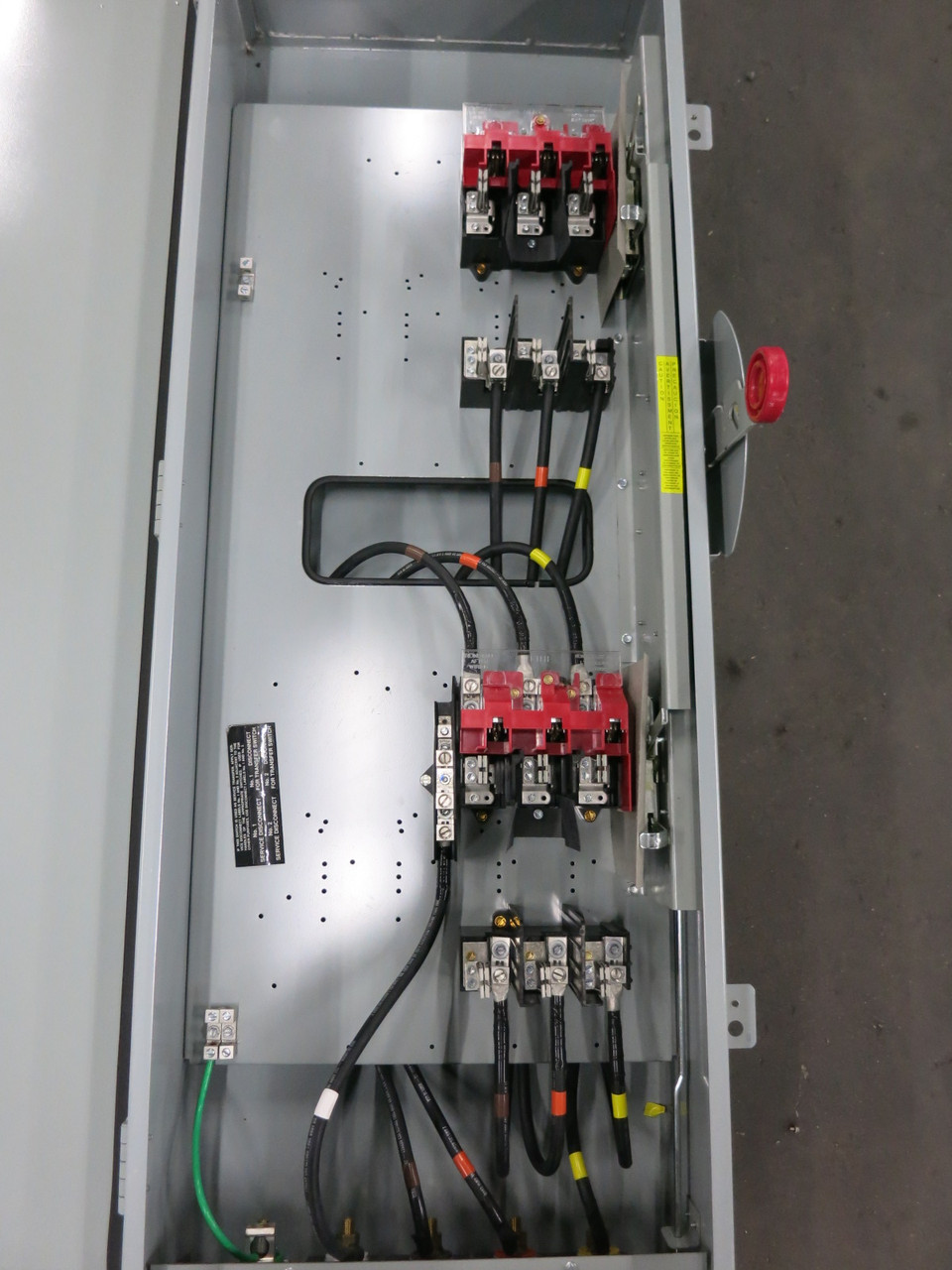 NEW Eaton DT363NRKLC 100A 600V Fusible Double Throw Manual Transfer Switch 3R (DW8168-2)