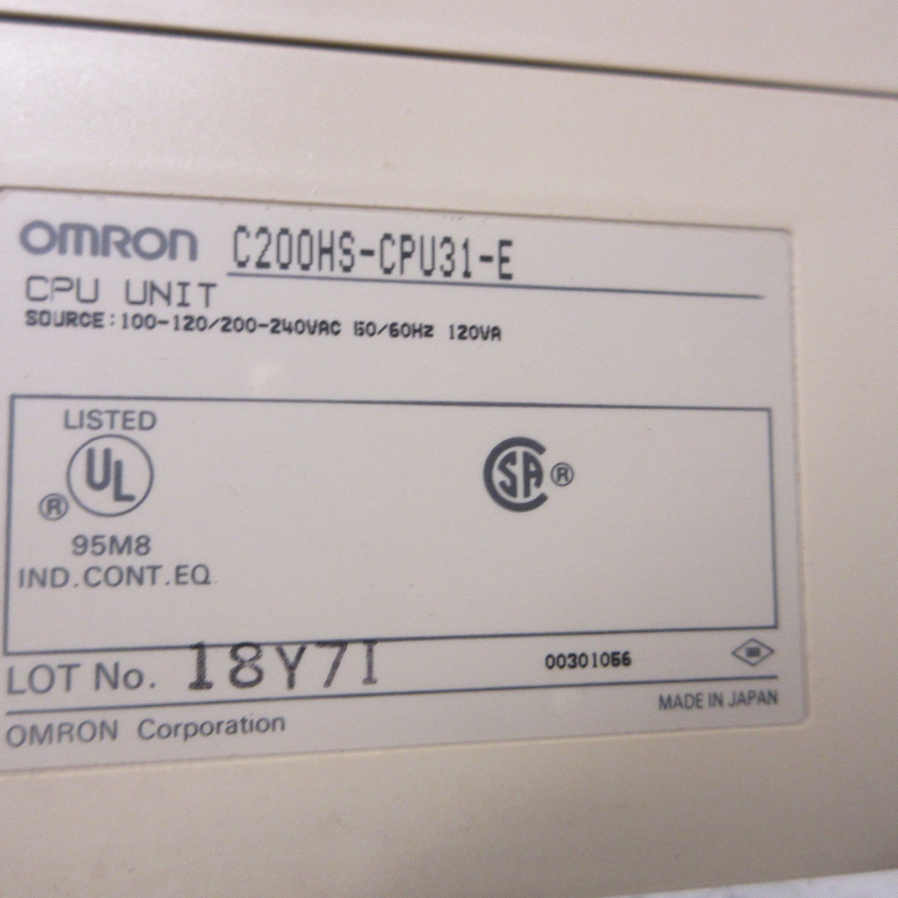 Omron C200HS-CPU31-E CPU Unit Processor Module CPU31 PLC SYSMAC C200HS 120/240V (AH1217-1)