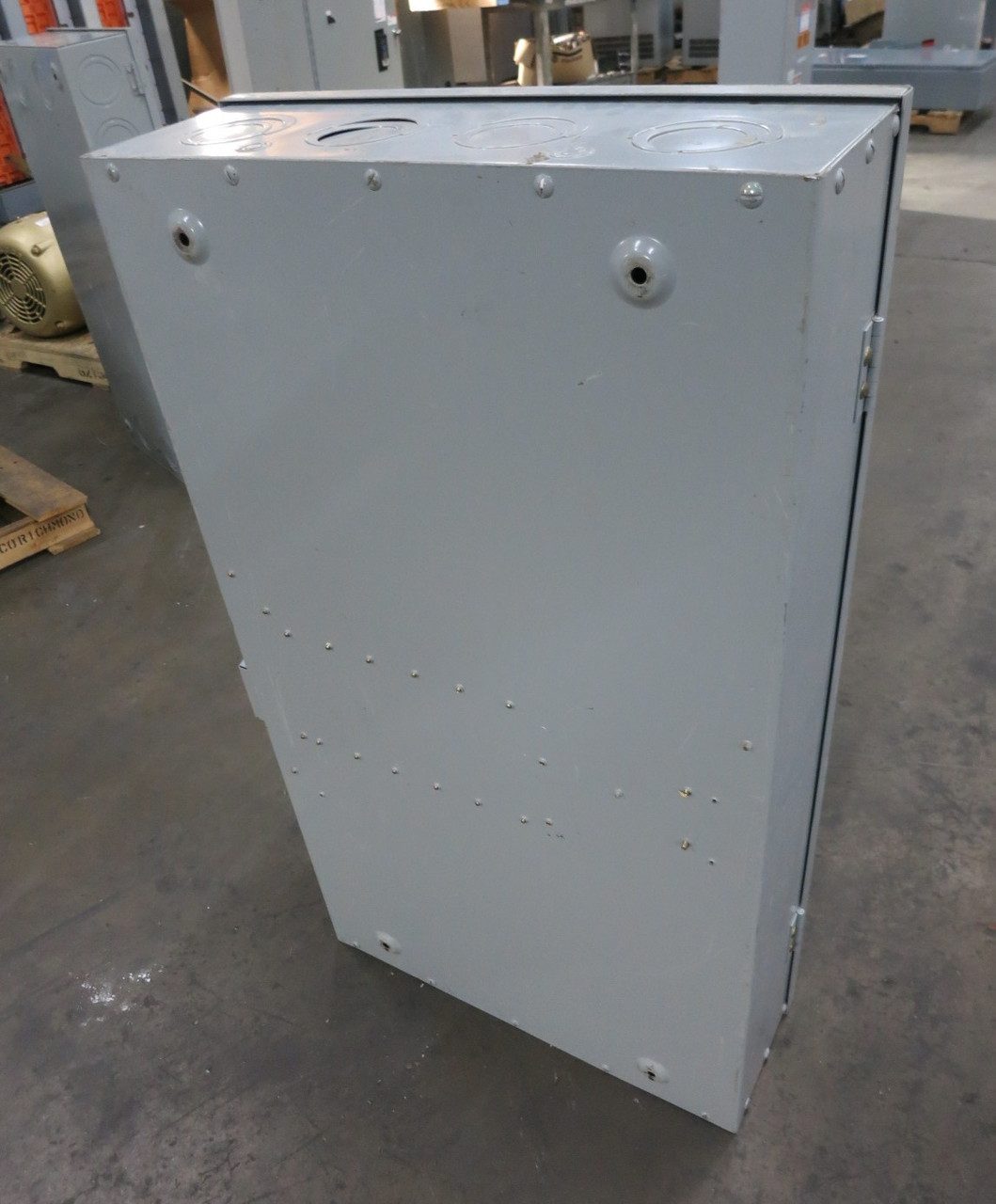 Siemens HNF365 400A 600V Non-Fusible Safety Switch Disconnect HNF-365 400 Amp (DW8170-1)