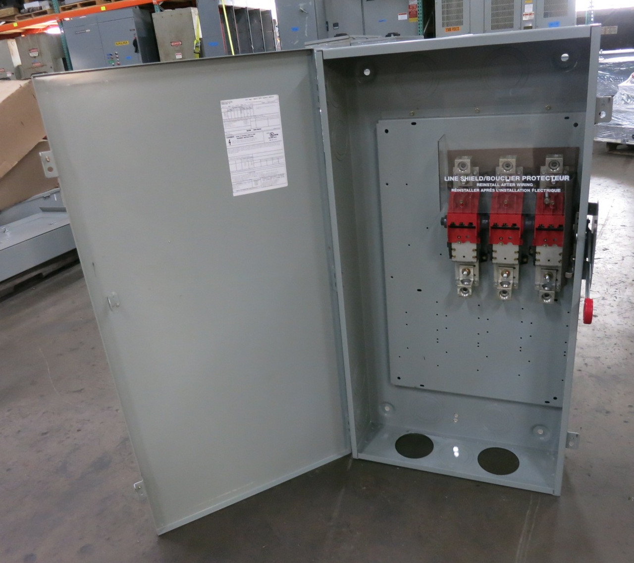 Eaton DH365UGK 400A 600V Non-Fusible Safety Disconnect Switch 400 Amp DH365-UGK (DW8169-1)