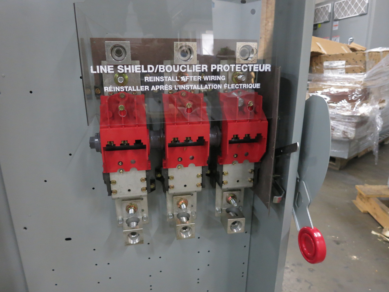 Eaton DH365UGK 400A 600V Non-Fusible Safety Disconnect Switch 400 Amp DH365-UGK (DW8169-1)