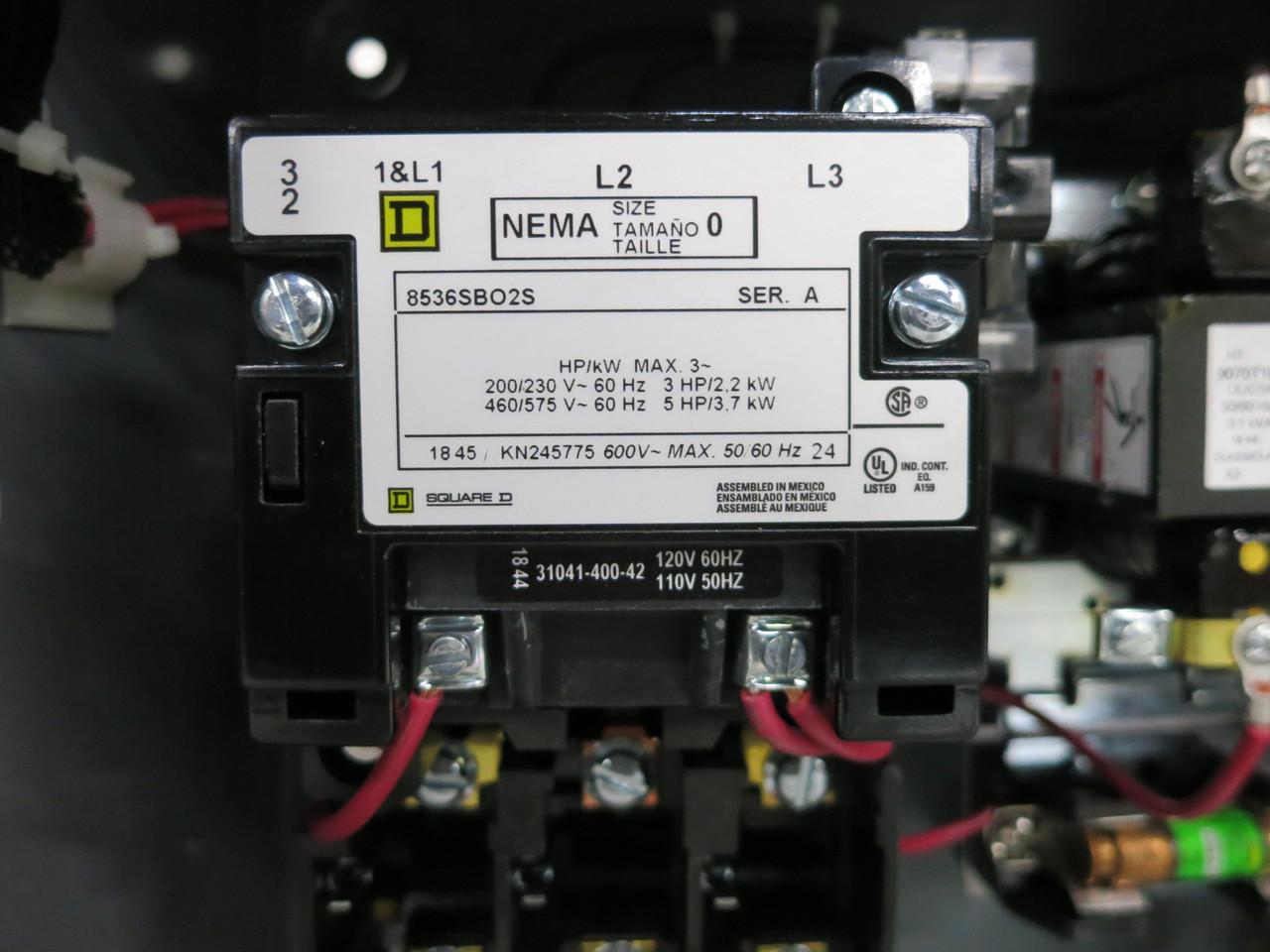 NEW Square D 8536SBO2S Enclosed Size 0 Motor Starter 208V CPT 120V Coil 8536SBG2 (DW8180-5)