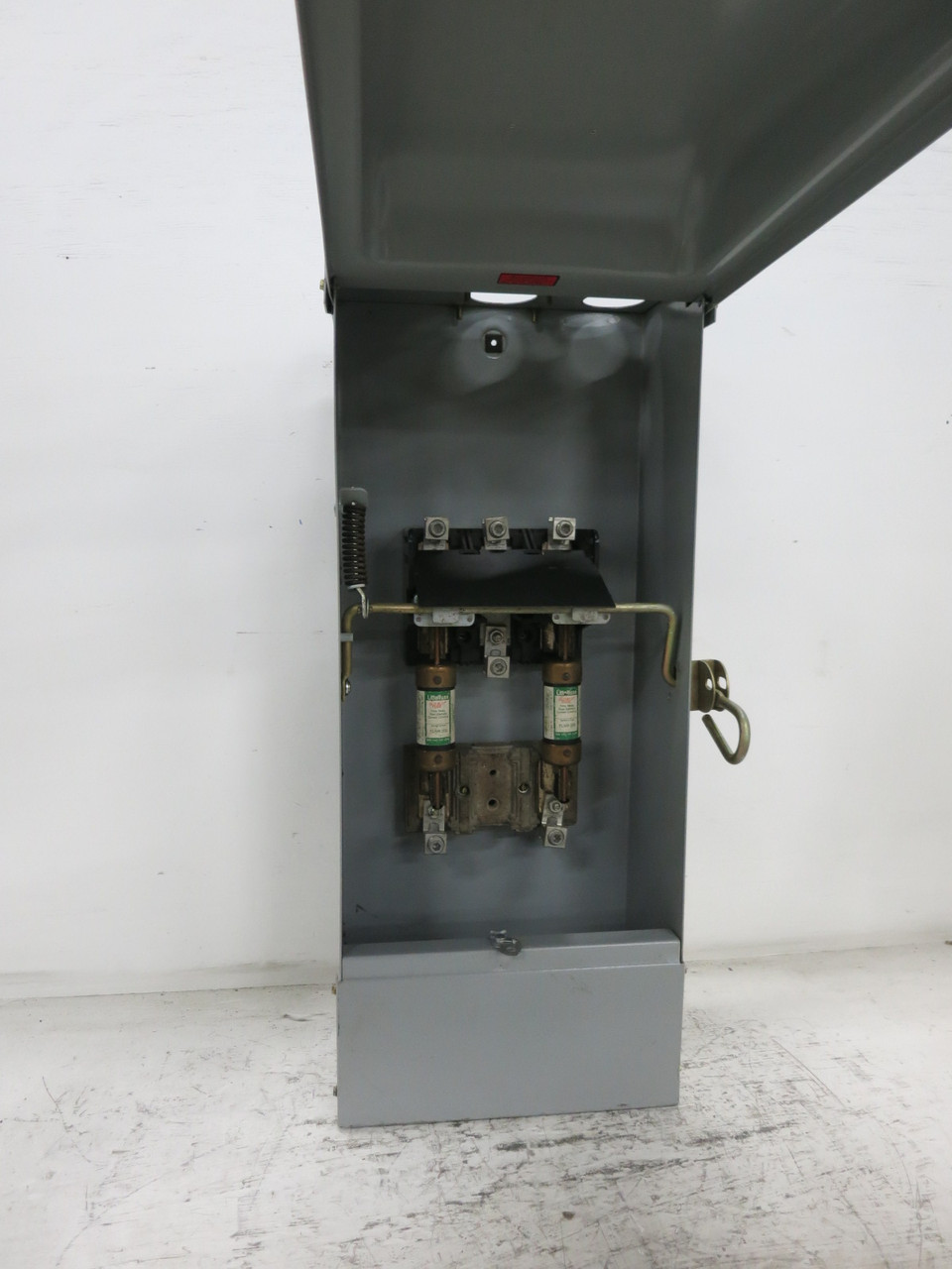 ITE NR324 200A 240V 2-Pole Fusible Disconnect Switch Neutral 200 Amp NR-324 3R (DW8181-1)