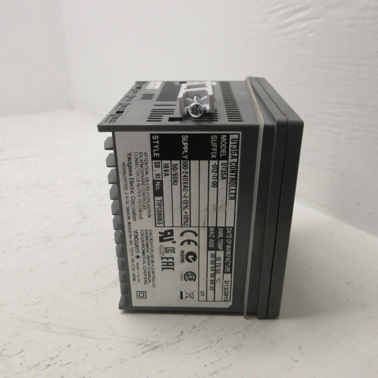 Yokogawa UT35A Temperature Controller UT35A-012-11-00 100-240V 18VA Style S9.R1 (AH1240-1)
