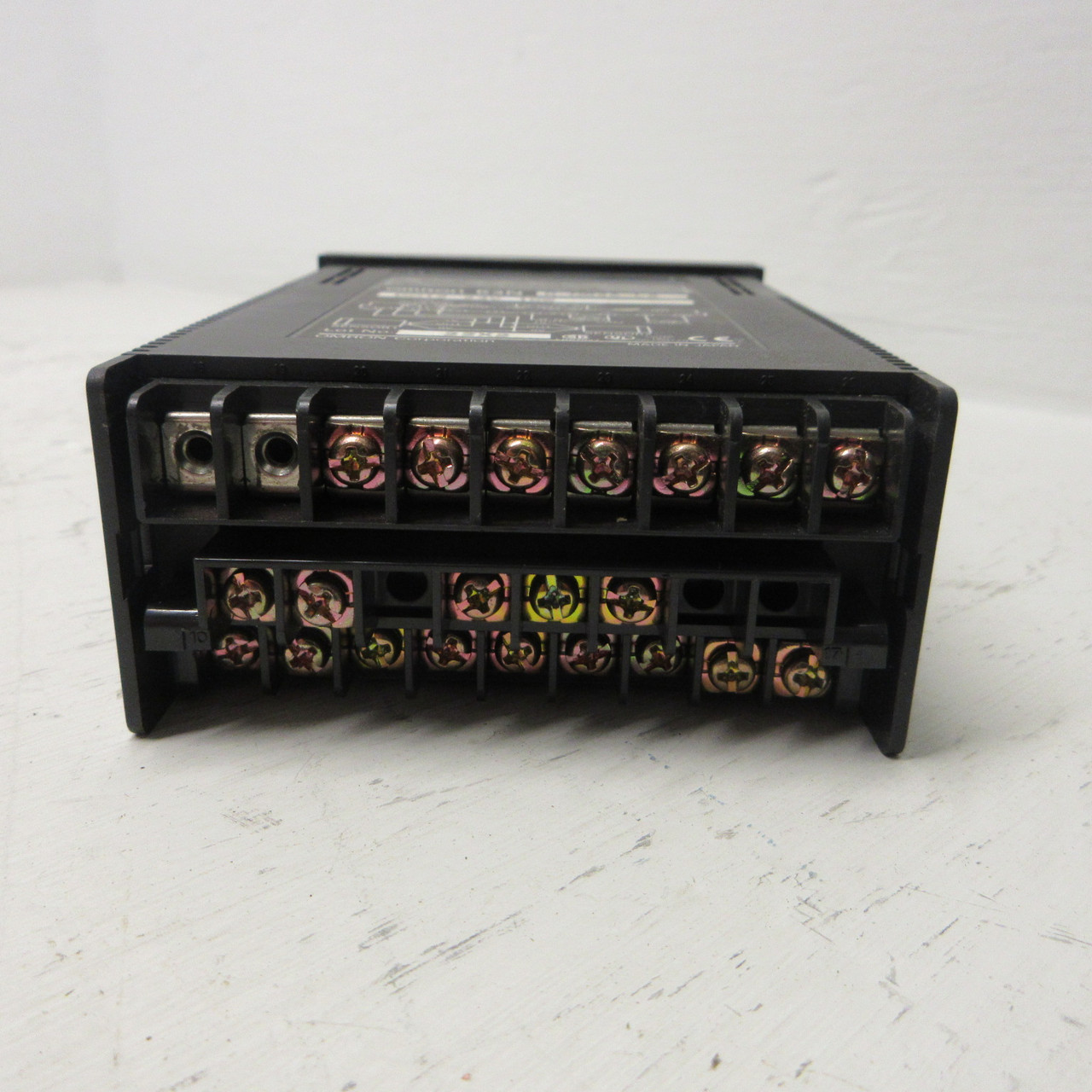 Omron K3NR-NB2A-L2 Digital Panel Meter 12-24VDC 1/8 DIN 5 Digit K3NR-NB2A 10W (AH1238-3)
