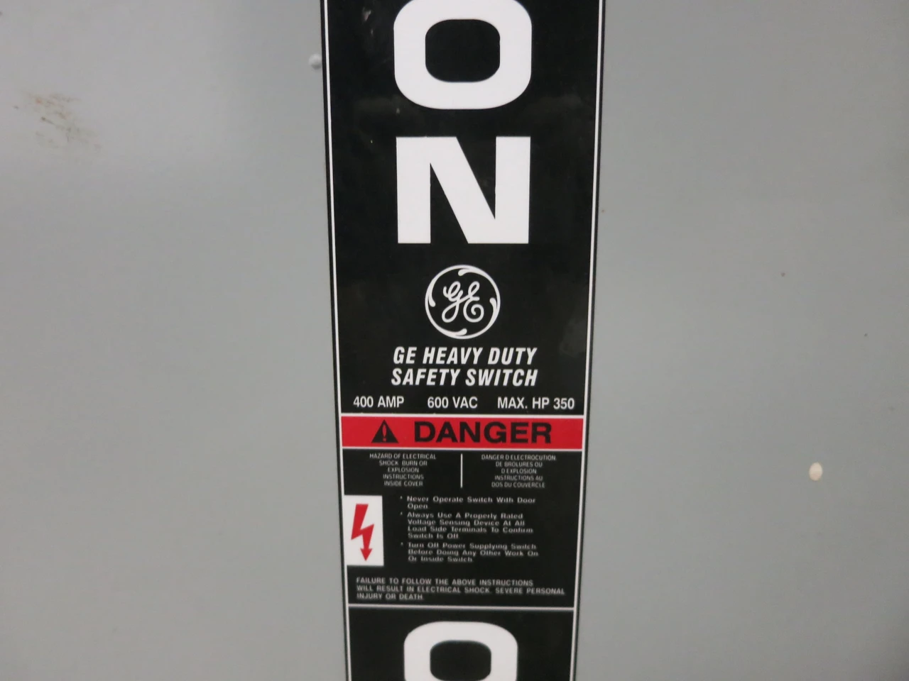 GE THN3365R 400A 600V Non-Fusible Heavy Duty Safety Switch Disconnect 400 Amp 3R (DW8185-2)
