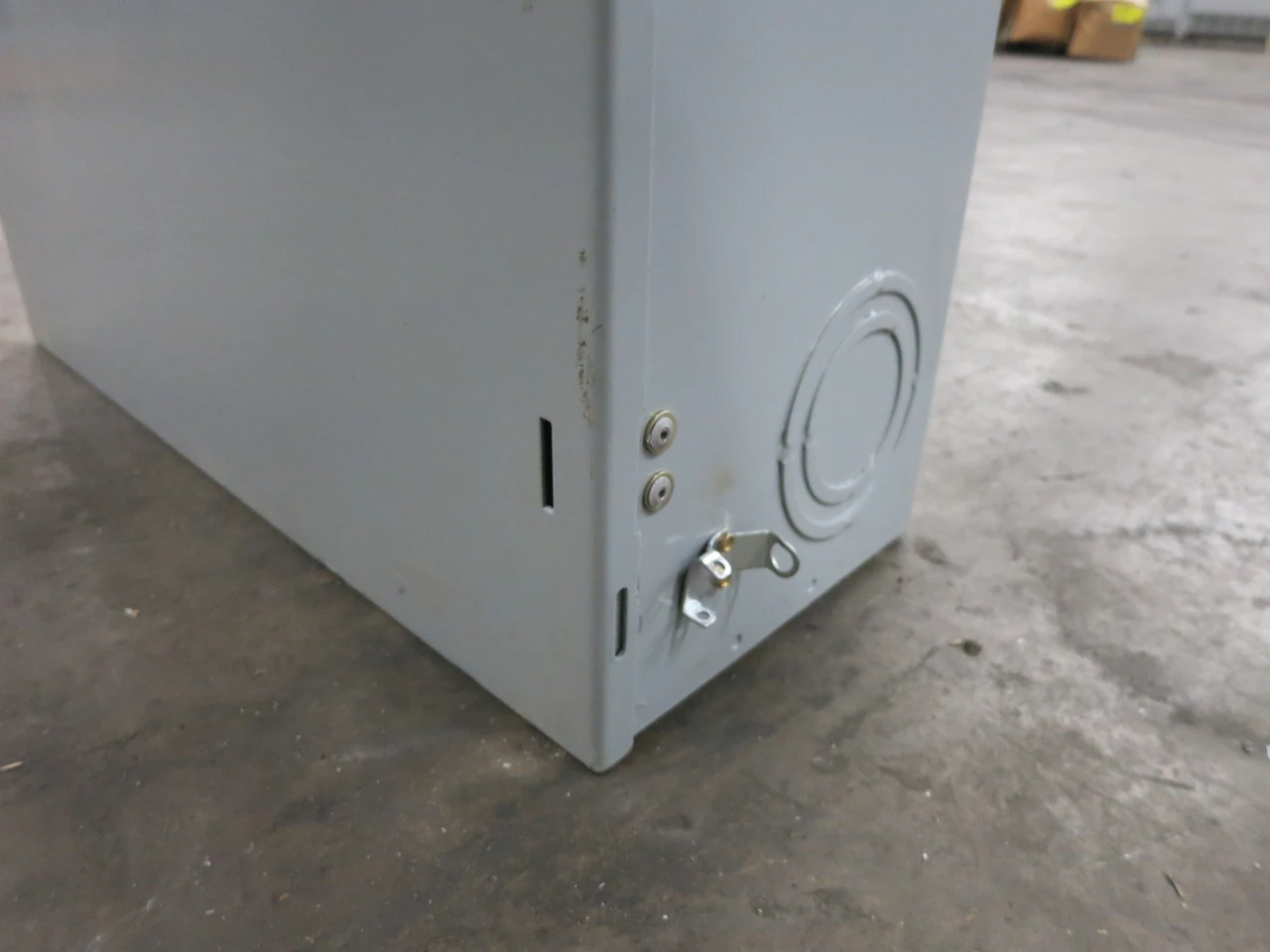GE THN3365R 400A 600V Non-Fusible Heavy Duty Safety Switch Disconnect 400 Amp 3R (DW8185-1)