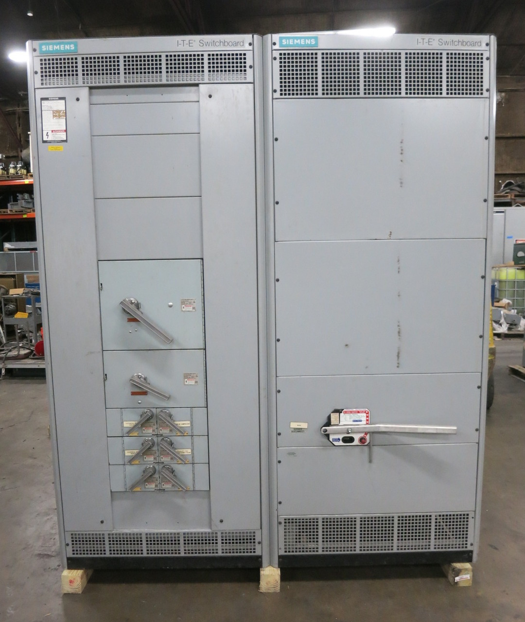 Siemens FCI 1200A Switchgear 208Y/120 Pringle QA-1233-CBC 1200 Amp 208 V ITE (DW8189-1)