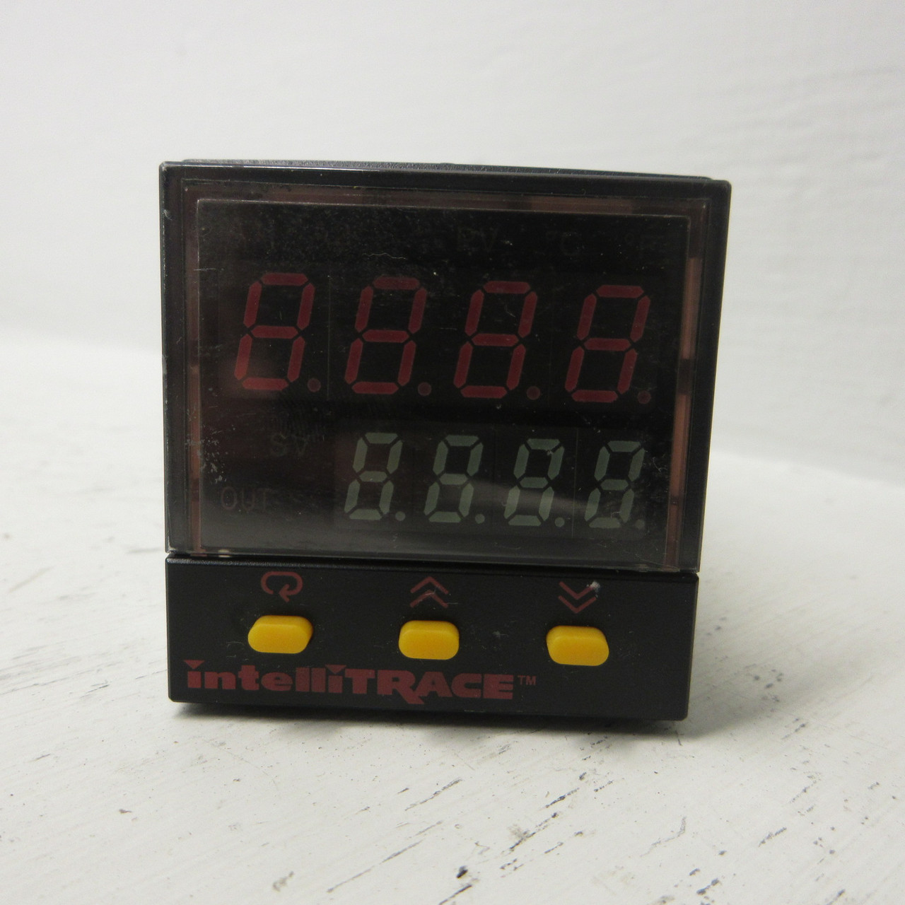 intelliTRACE CD9300ZA Temperature Controller Digital 4 Digit Display CD93OOZA (AH1241-2)
