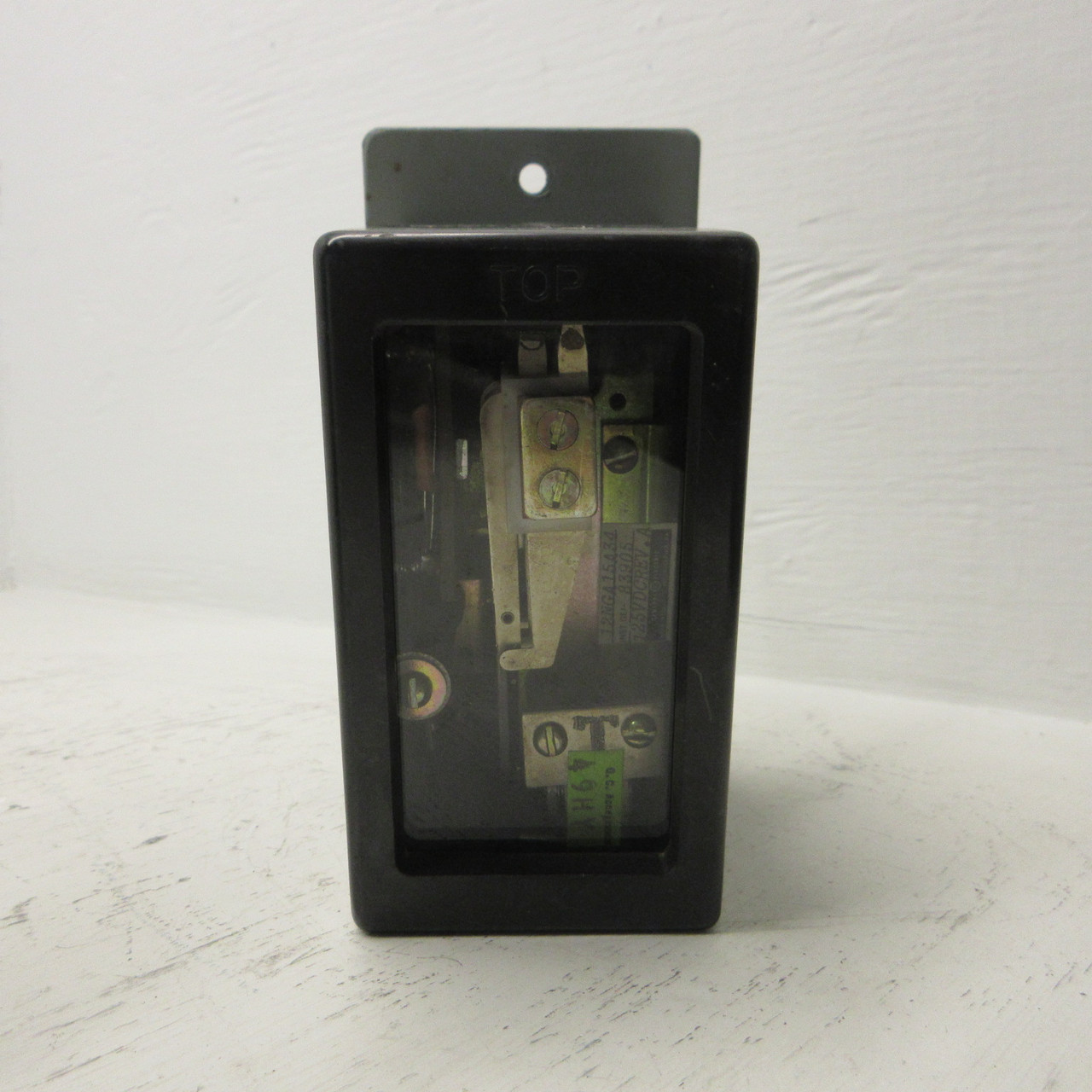 General Electric GE 12NGA15A34 Auxiliary Relay 125VDC Rev. A NP107971G 125 Volt (AH1248-2)