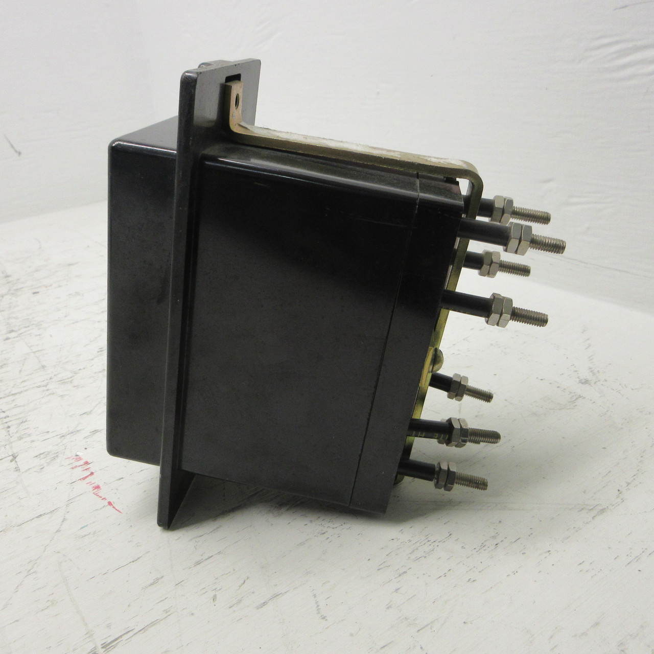 General Electric GE 12HGA111A2F Auxiliary Relay Type HGA 125VDC P.B GEF-2623F (AH1245-2)