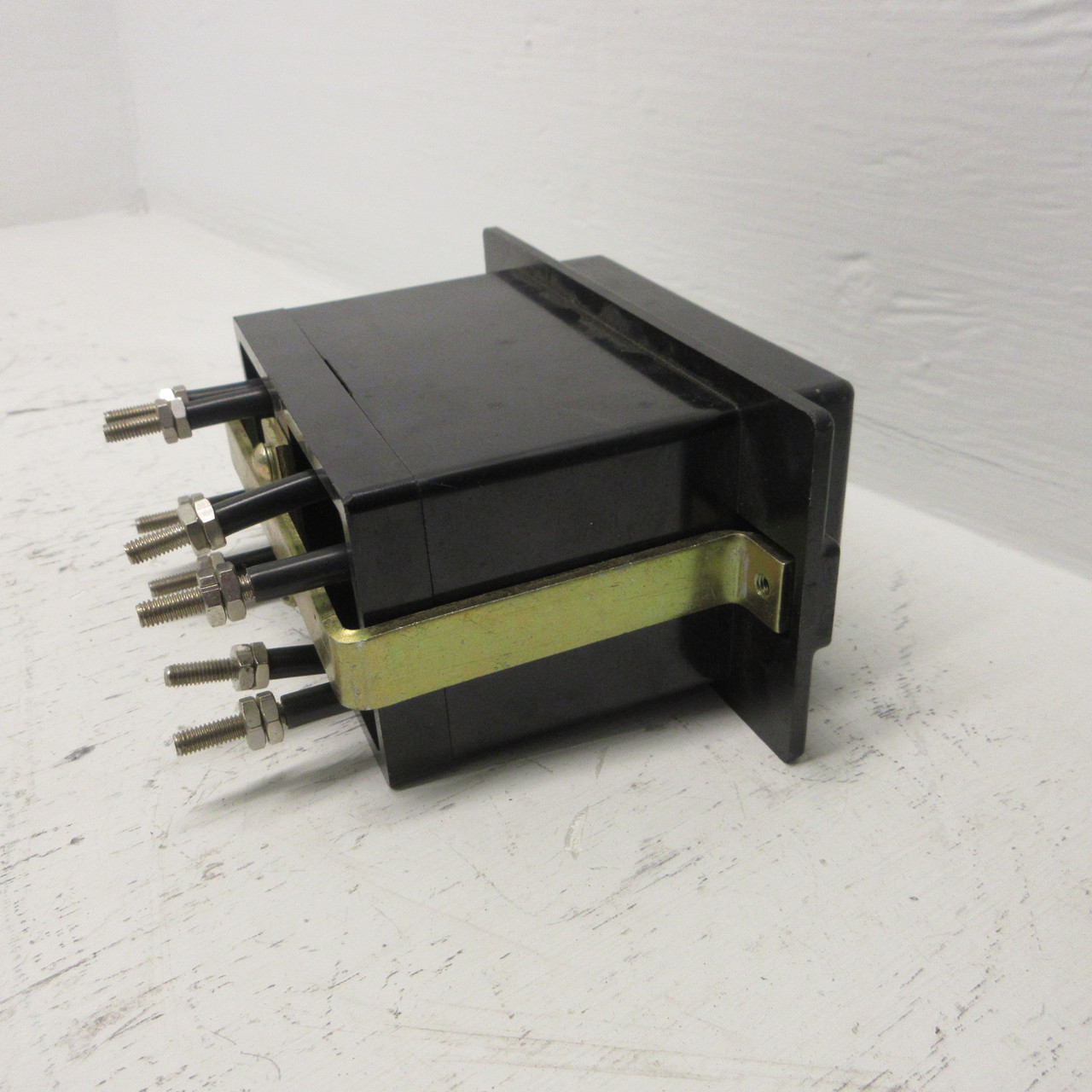 General Electric GE 12HGA111A2F Auxiliary Relay Type HGA 125VDC P.B GEF-2623F (AH1245-2)