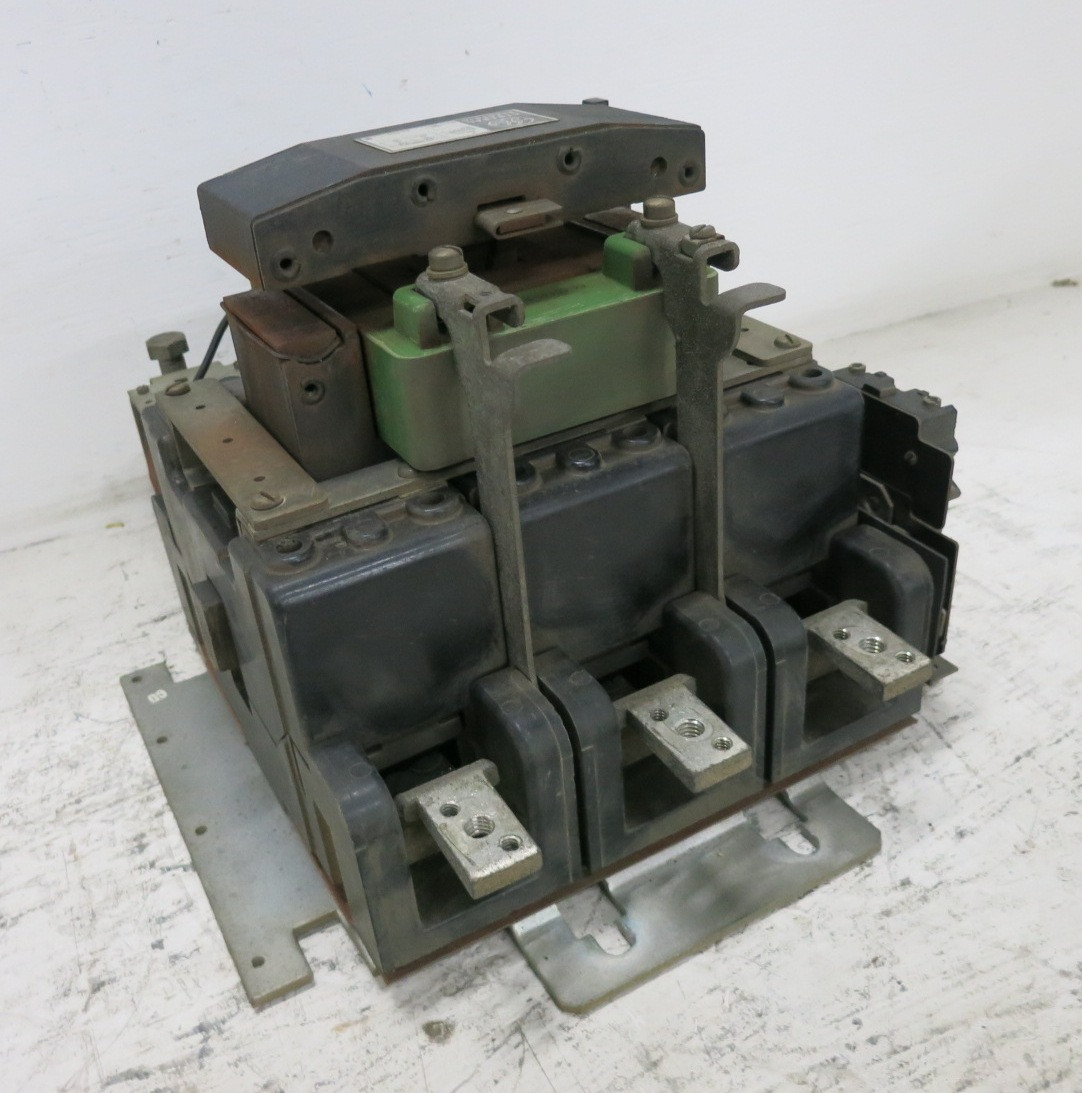 GE CR206G000BANA Size 5 Motor Starter 480V Coil 55-501493G35 200 HP CR206G0 270A (DW8194-1)