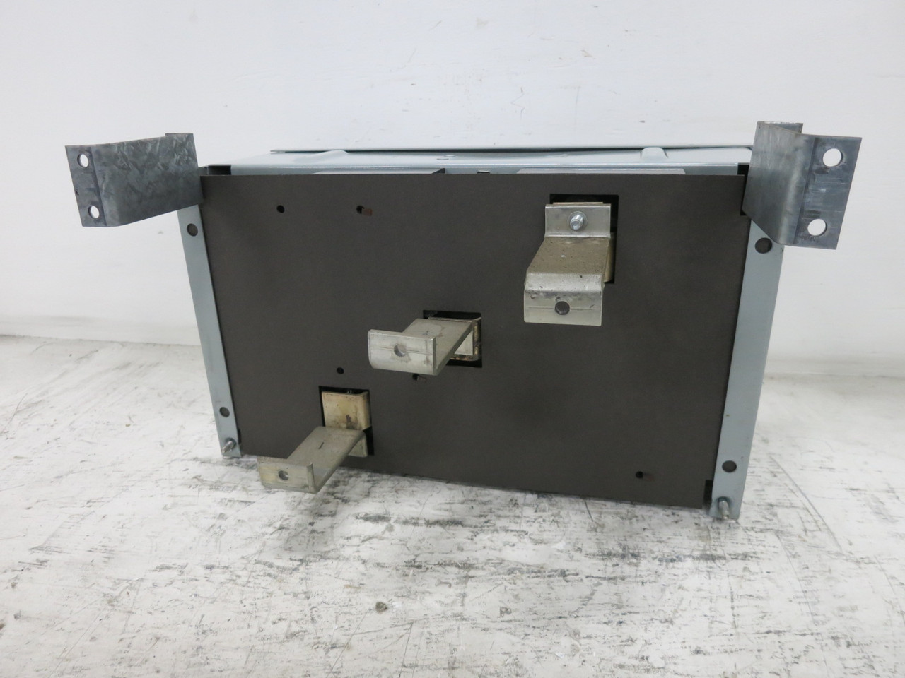 Siemens V7F3204R 200A 240V Vacu-Break Panel Board Switch w/ Hardware 200 Amp ITE (DW8197-5)