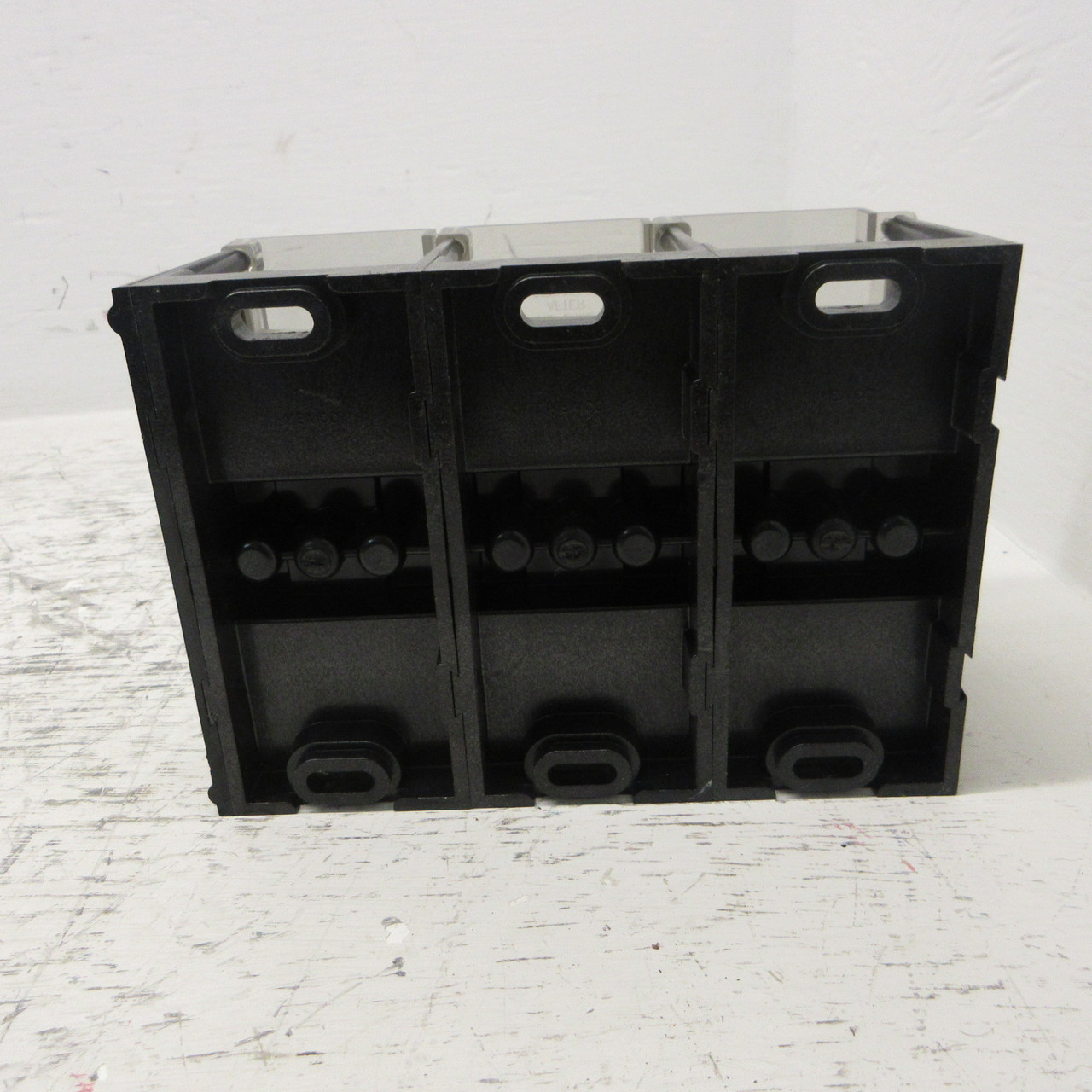 Ferraz Shawmut 69313 Power Distribution Block 3 Pole 600V Open Style 3P CU9AL (AH1254-2)