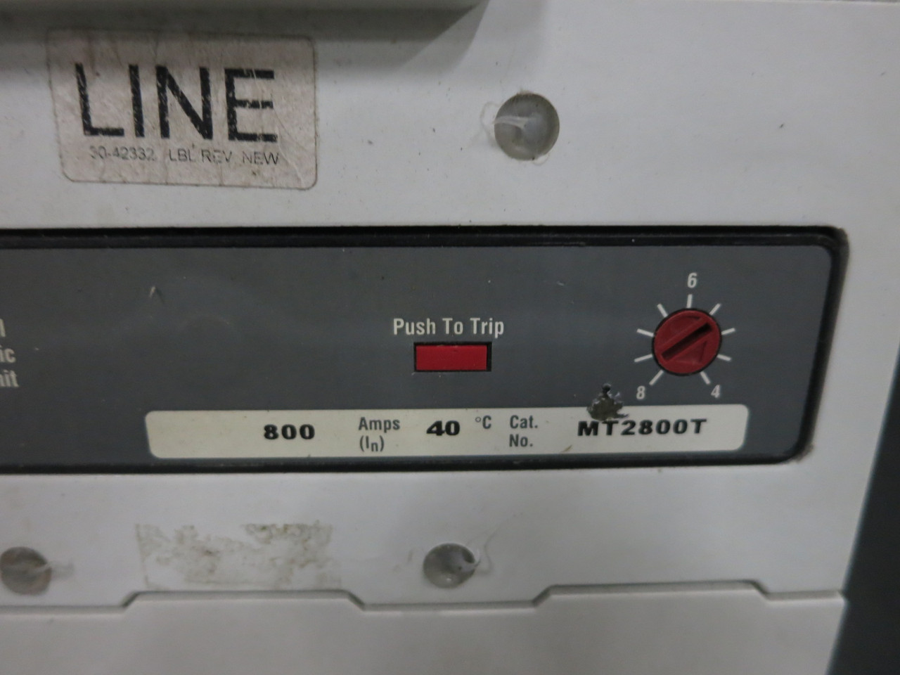 Eaton 1MCB800R 800A 120/240V Main Circuit Breaker MDL2800F 800 Amp 2P 1PH 3R (DW8210-3)