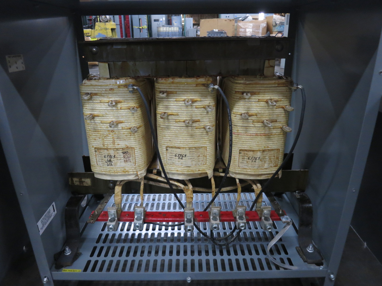 Square D 75 KVA 480 Delta to 240 Delta V 3PH Transformer 75T6H 480V - 240V (DW8216-1)