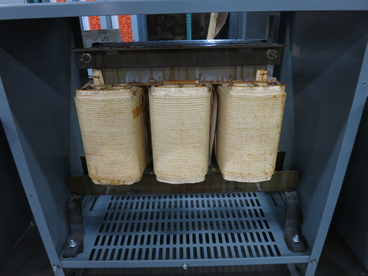 Square D 75 KVA 480 Delta to 240 Delta V 3PH Transformer 75T6H 480V - 240V (DW8216-1)