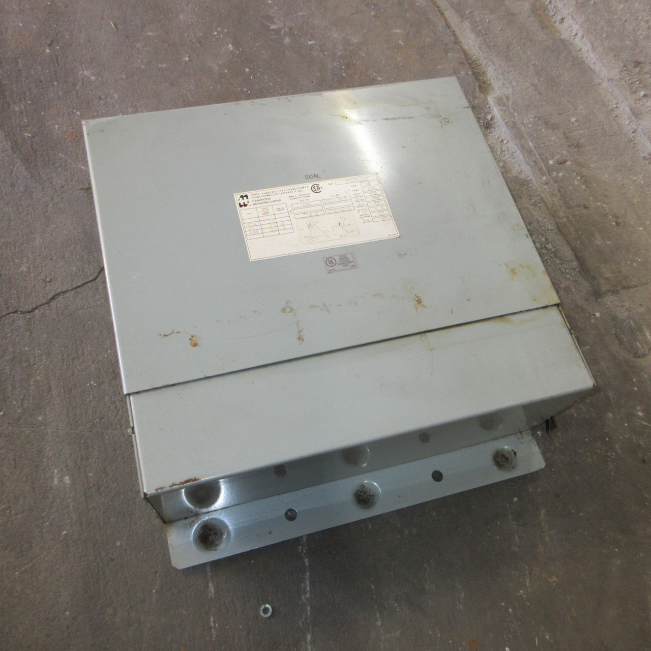 Hammond 6 kVA 480 Delta - 380Y/219 Dry Type 3PH Transformer P006KGAF 6kVA 3R (AH1277-1)