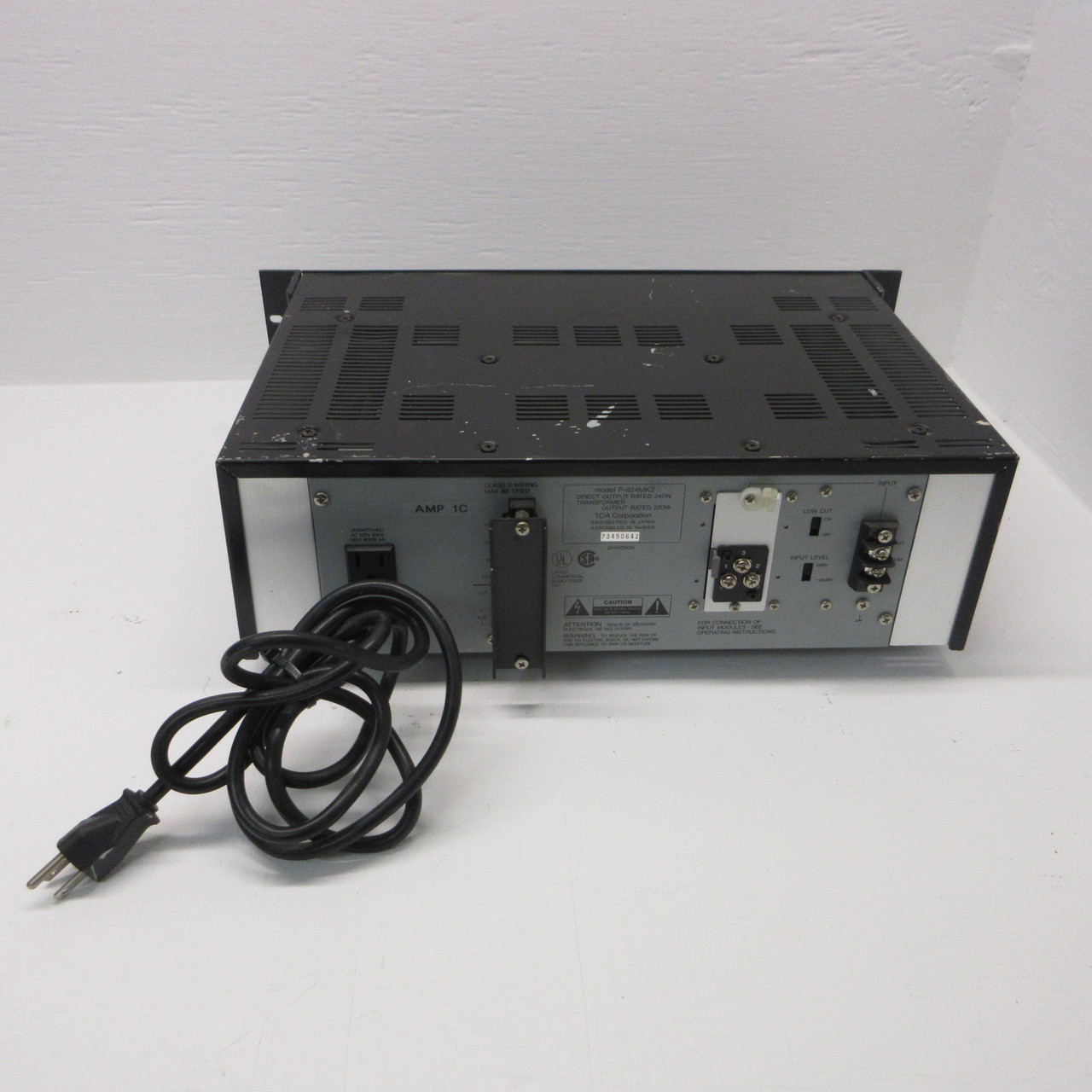 TOA Corporation P-924MK2 Amplifier 900 Series II Single Channel 240 Watt 120VAC (AH1280-4)