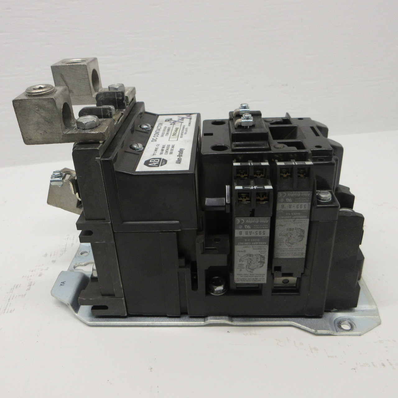 Allen Bradley 163440 DC Contactor 180 Amp 550VDC 115V Coil 40430-905-30 180A (AH1294-1)