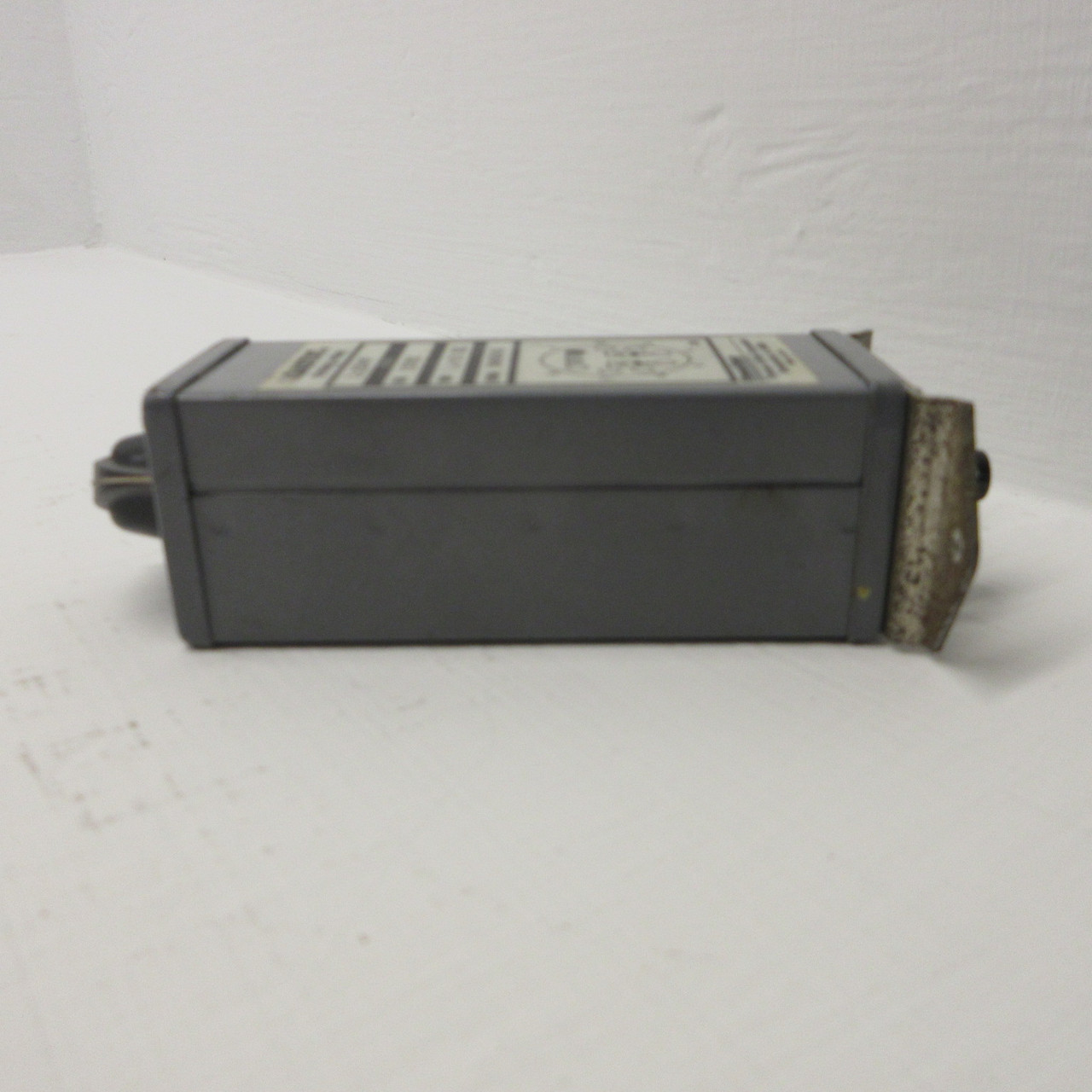Agastat 2122D4YF Timing Relay 125VDC Coil 1.0-30 Second Thomas & Betts 8 Pin (AH1295-1)